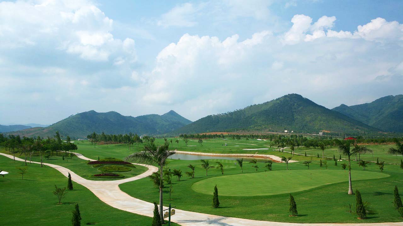 san-golf-Ha-Noi